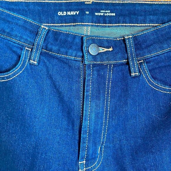 Old Navy High Rise Wow Loose Jeans size 12 NWT - Picture 1 of 5
